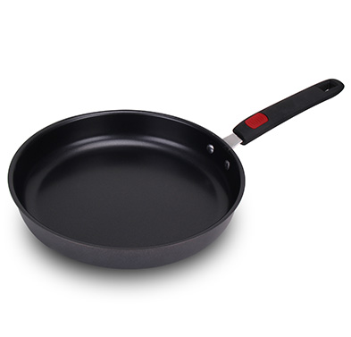 Non stick frying pan