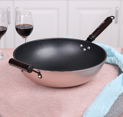 Trendy non stick frying pan